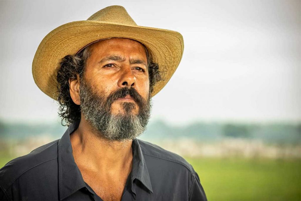 José Leôncio (Marcos Palmeira) em Pantanal