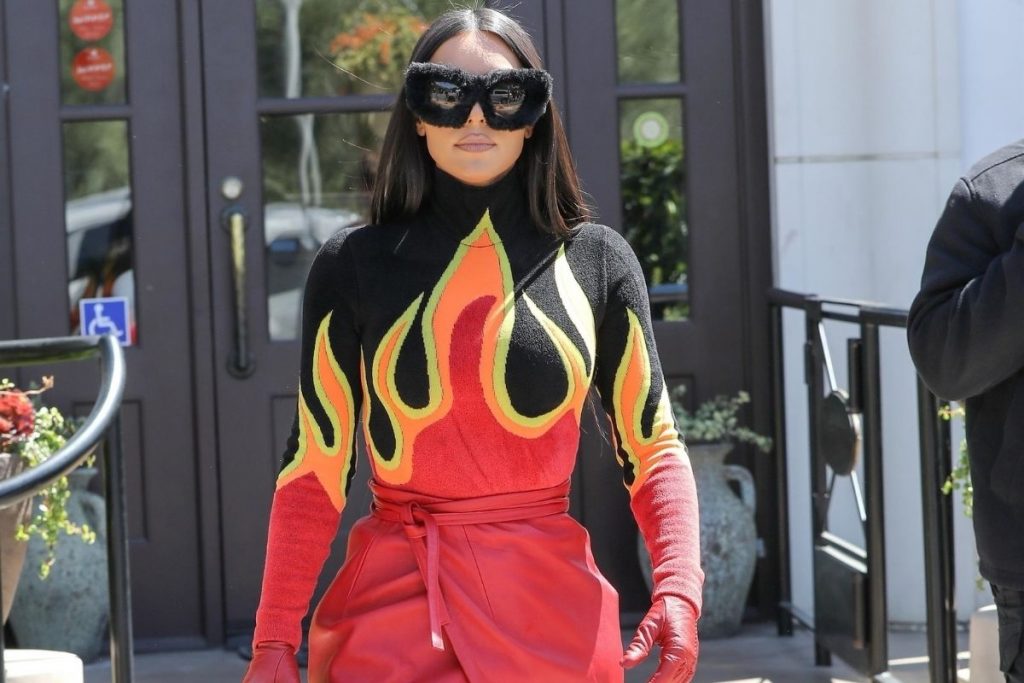 Kim Kardashian após almoço em LA