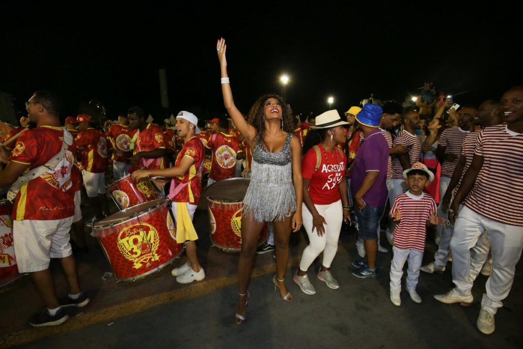 Lumena Aleluia no ensaio da Tom Maior no Anhembi