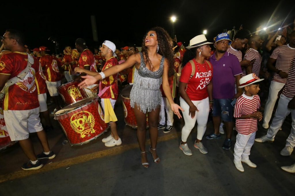 Lumena Aleluia no ensaio da Tom Maior no Anhembi