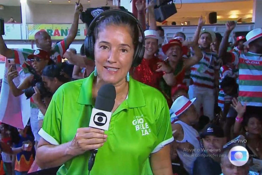 Repórter na quadra da Grande Rio