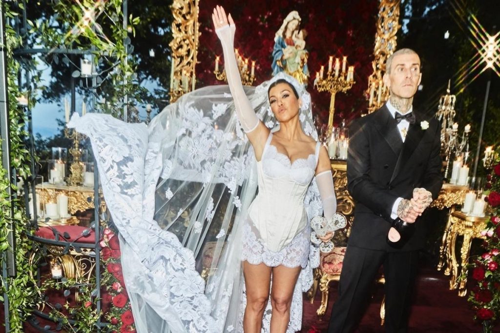 Kourtney Kardashian e Travis Barker casamento