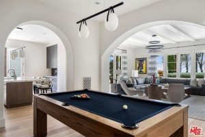 A mansão de Adele e Rick Paul em Beverly Hills