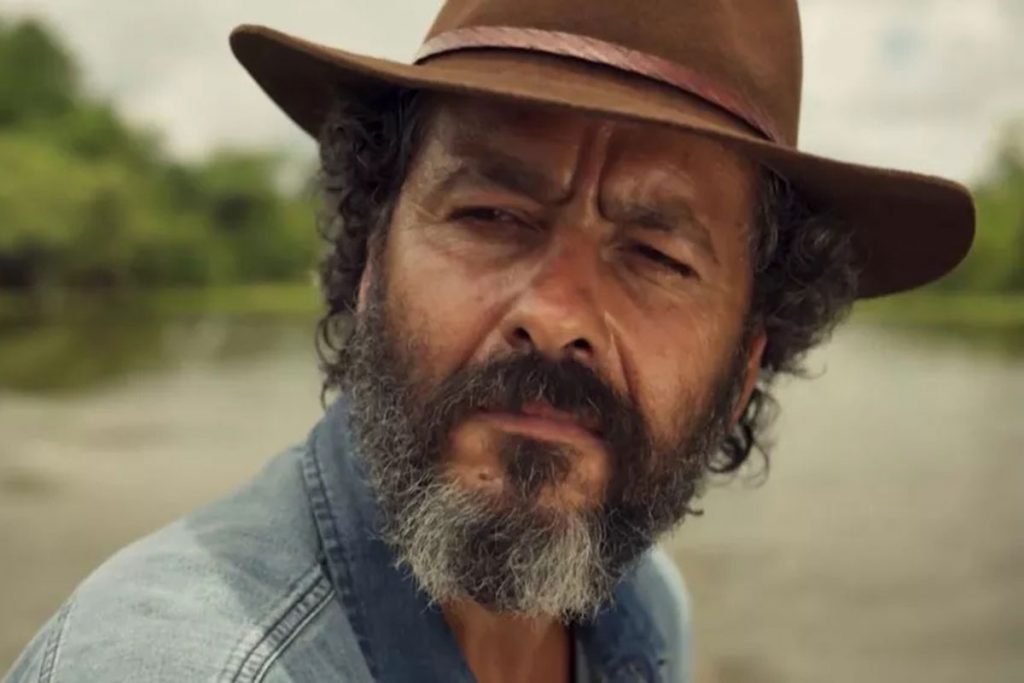 José Leôncio (Marcos Palmeira) em Pantanal