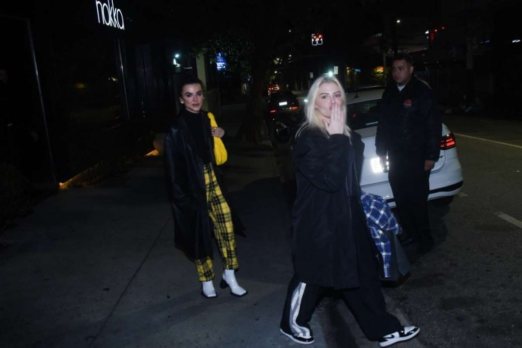 Luisa Sonza leva marmita após jantar com Manu Gavassi