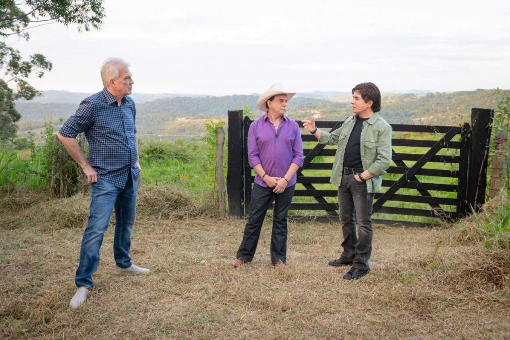 pedro bial, chitãozinho e xororó no interior de campinas gravando especial