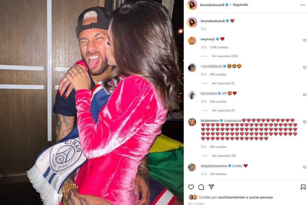 Neymar ganha carinho de Bruna Biancardi