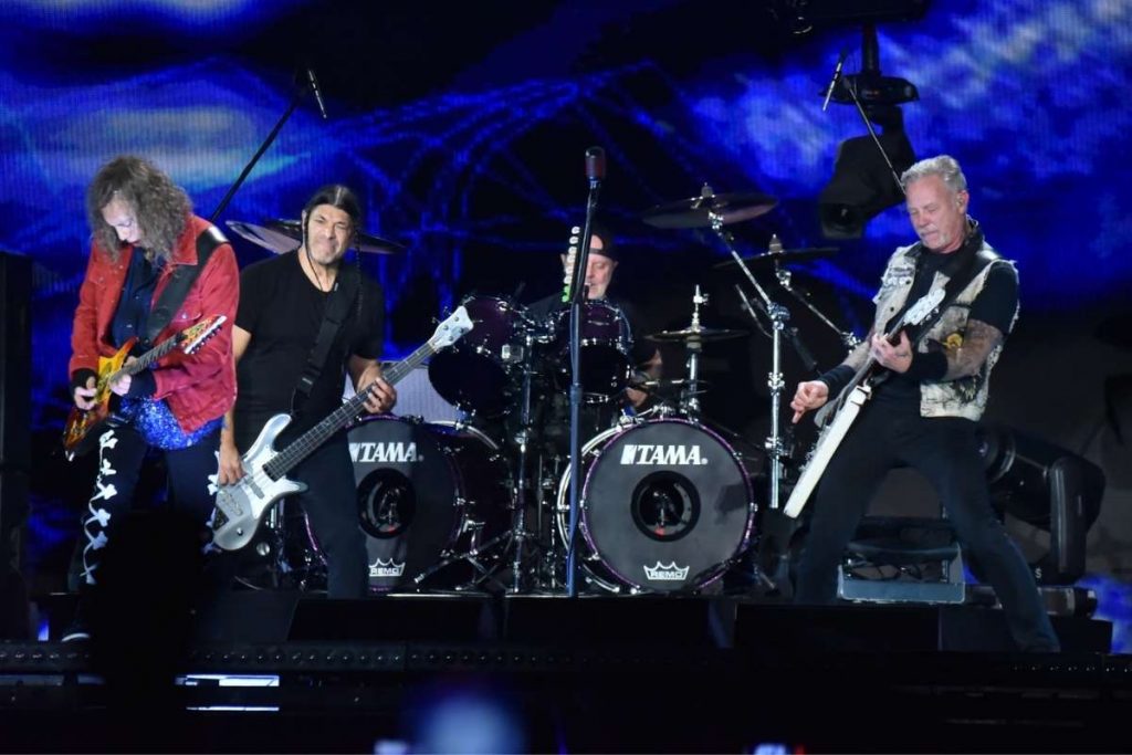 Metallica se apresenta no Estádio do Morumbi, em São Paulo