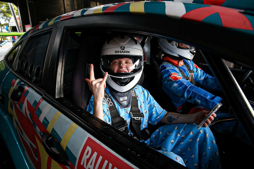 Luísa Sonza no Beto Carrero World