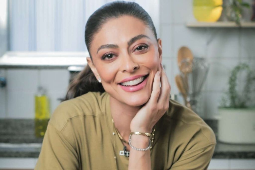 Juliana Paes Especial LED