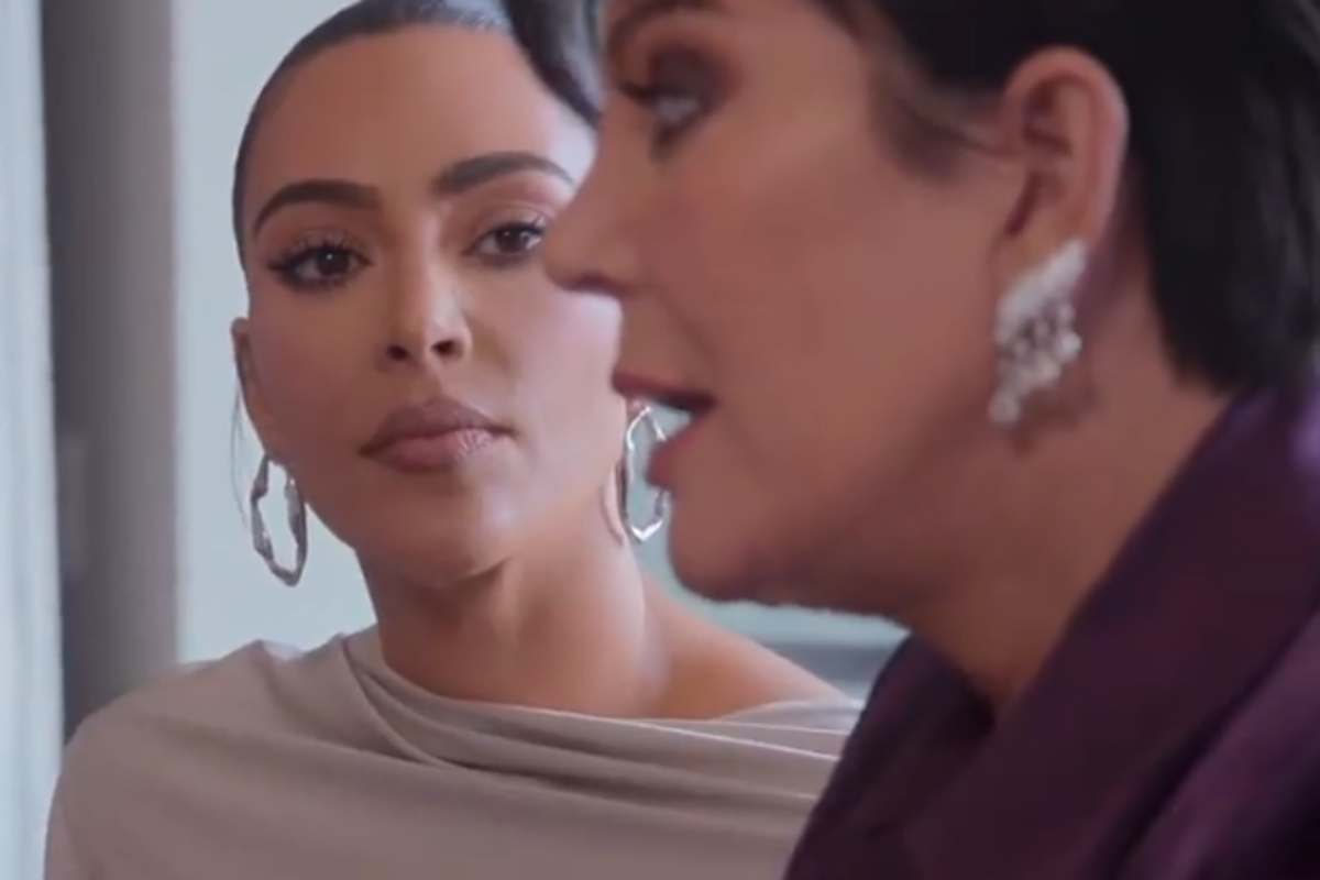 Kim Kardashian em foto com Kris Jenner