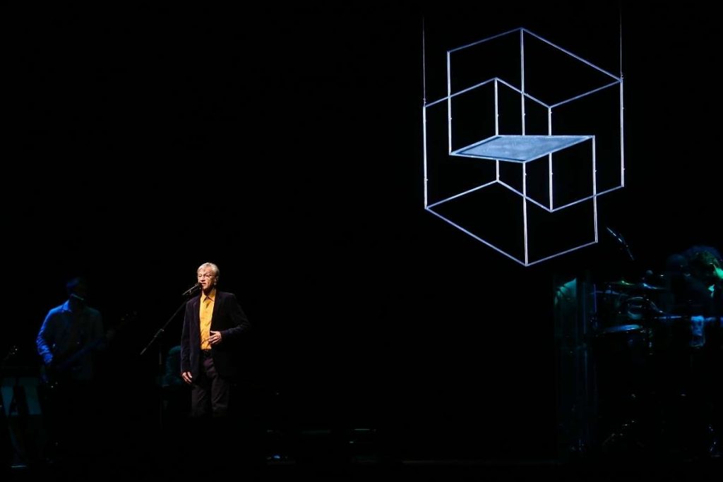 Caetano Veloso apresenta novo show no Rio de Janeiro