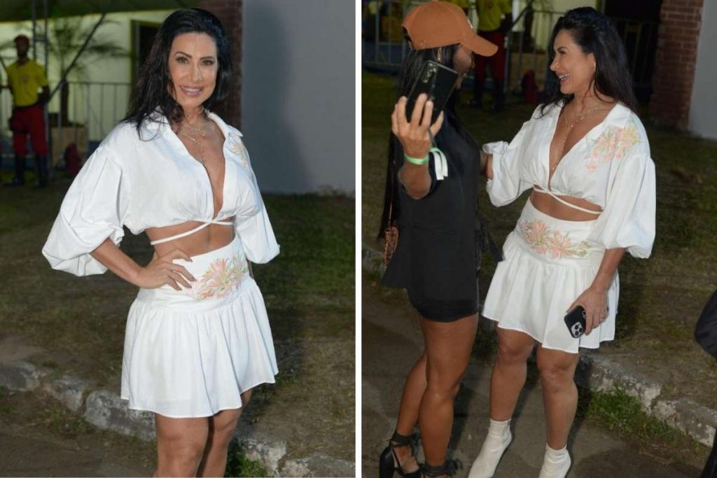 Scheila Carvalho assiste a show do Parangolé