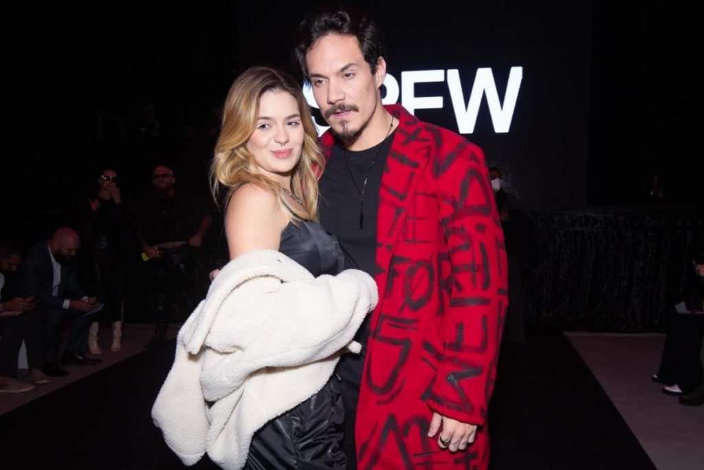 Viih Tube e Eliezer durante a Fashion Week