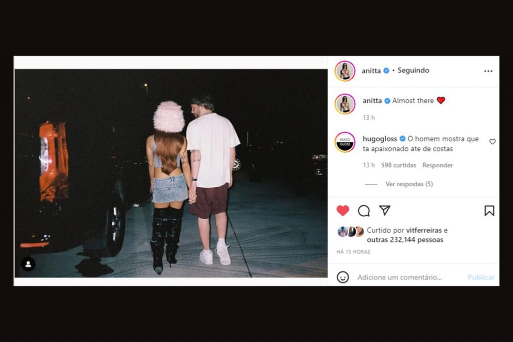 Anitta posta foto romântica com o namorado
