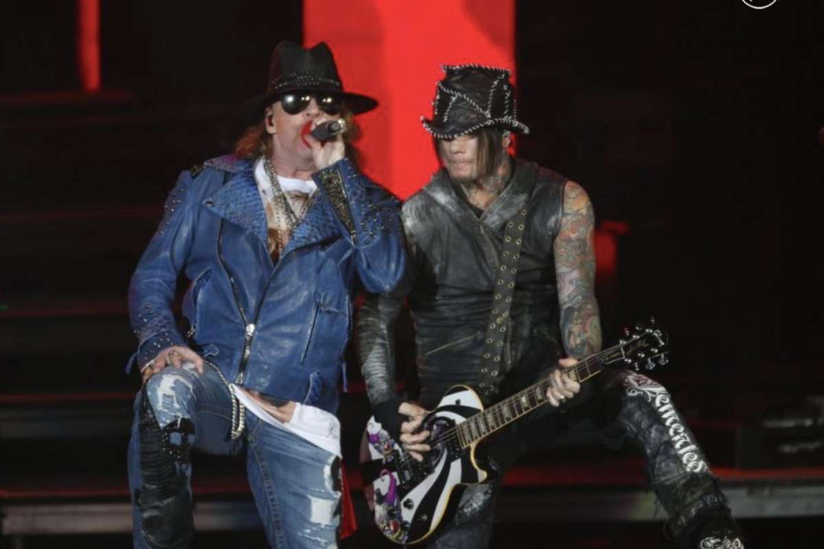Guns N' Roses cancela show por doença misteriosa