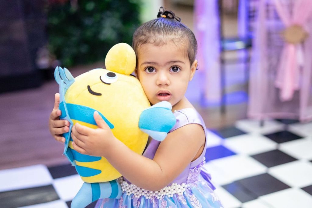 Helena completou dois anos