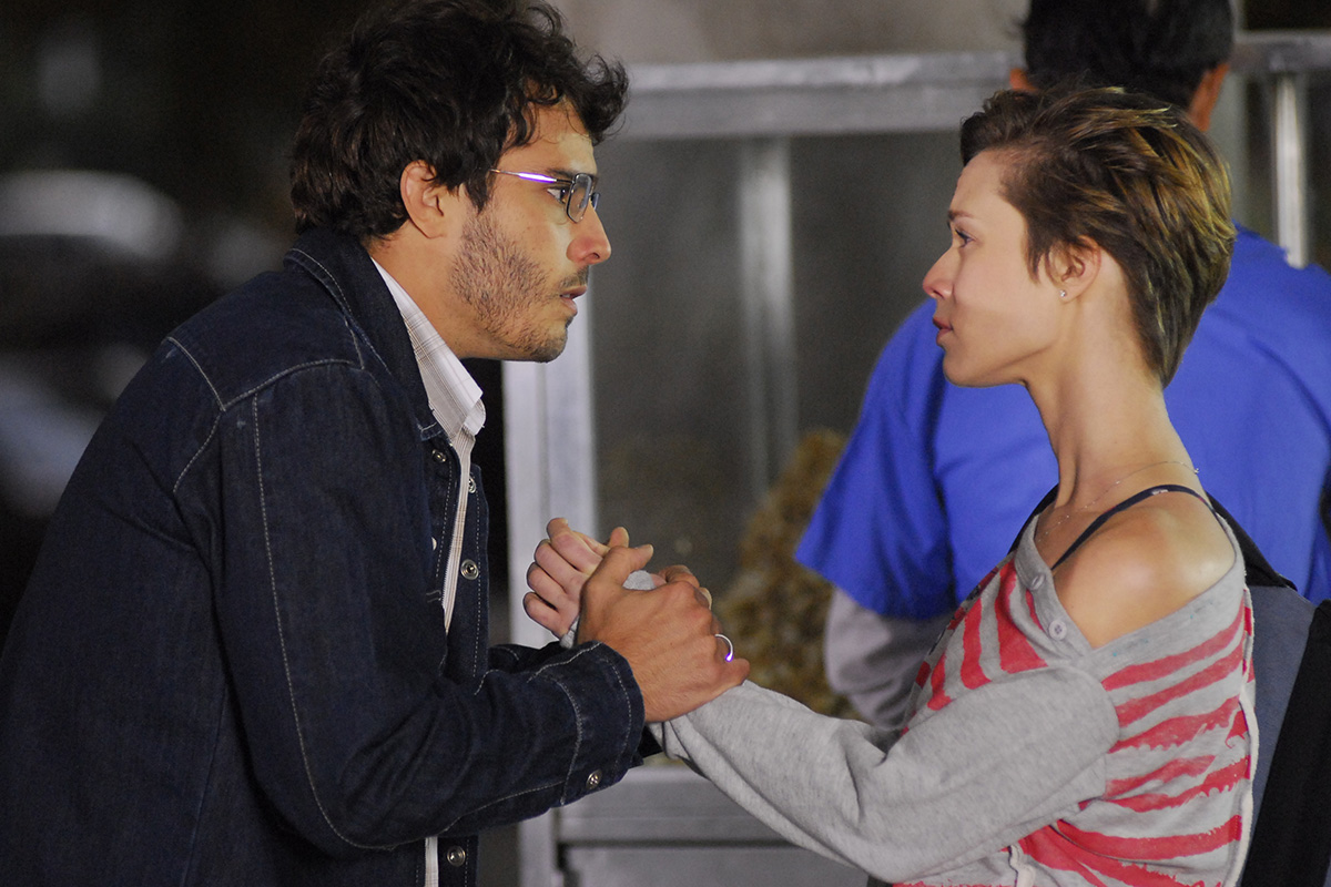 Cassiano (Thiago Rodrigues) e Lara (Mariana Ximenes) em A Favorita