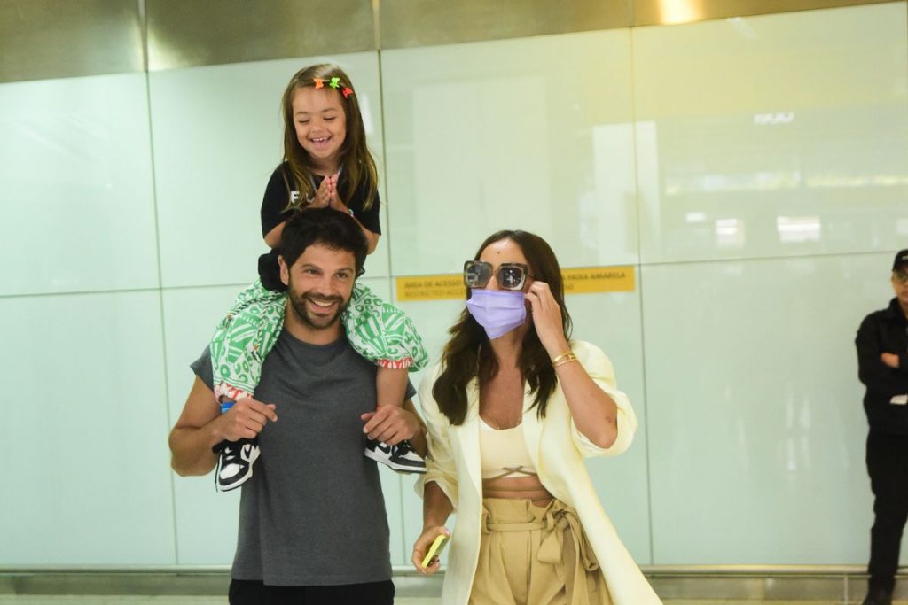 sabrina sato, duda nagle e zoe