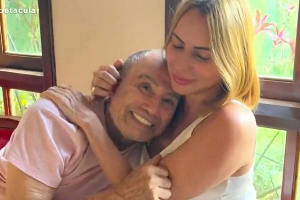 Stenio Garcia abraçado a Marilene Saade