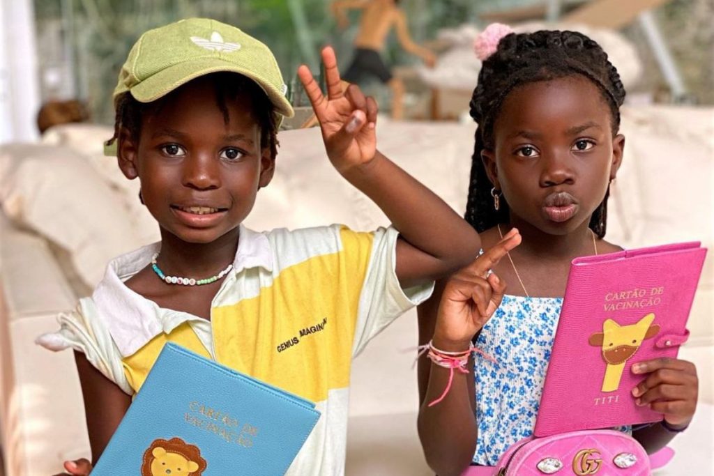 Titi e Bless, filhos de Giovanna Ewbank e Bruno Gagliasso