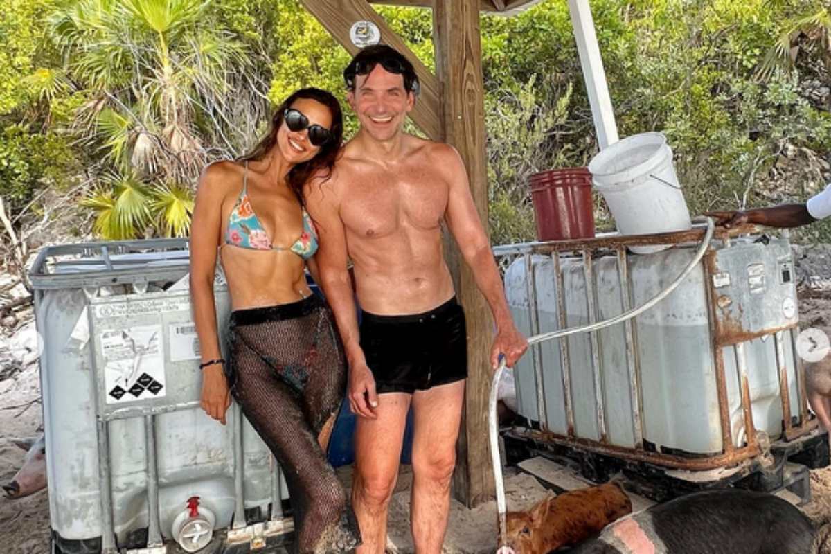 Irina Shayk e Bradley Cooper de férias