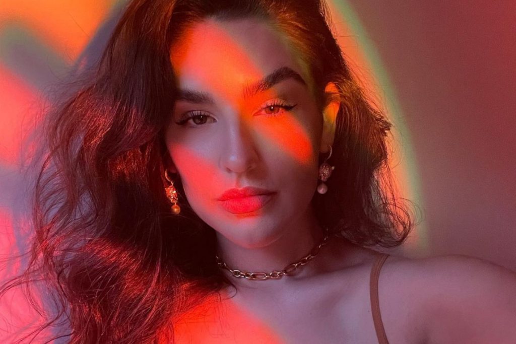 kéfera em rede social