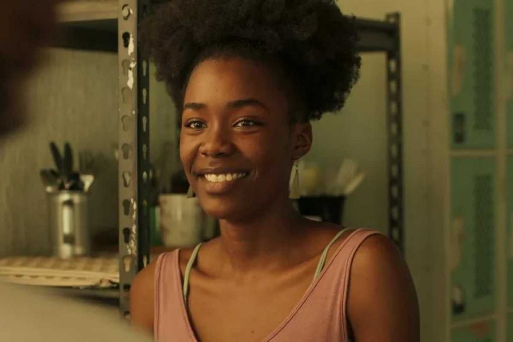 miriam (liza dal dala) sorridente em pantanal