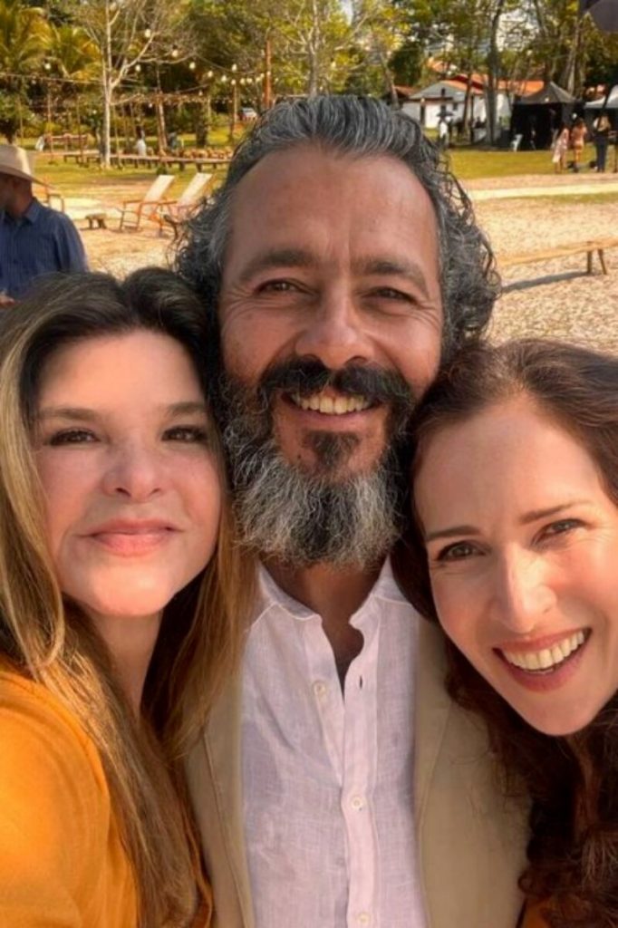 Cristiana Oliveira, Marcos Palmeira e Ingra Liberato, selfie