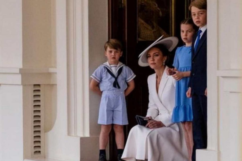 Kate Middleton with the kids