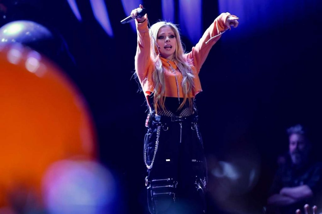 Avril Lavigne apresenta Love Sux Tour em São Paulo