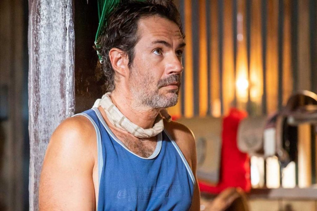 solano (rafa sieg) sequestrado em pantanal