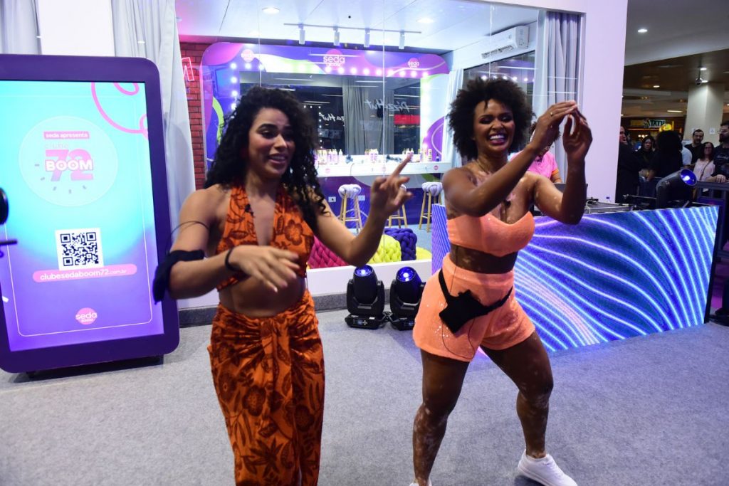 Natália Deodato e Elana Valenaria