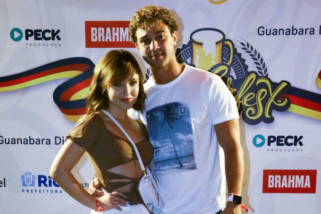 Larissa Manoela e André Luiz, no Rio de Janeiro