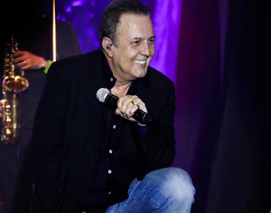 Hit ‘Evidências’ ganha versão na voz de Roberto Carlos Fofocas e Famosos Hit ‘Evidências’ ganha versão na voz de Roberto Carlos Fofocas e Famosos