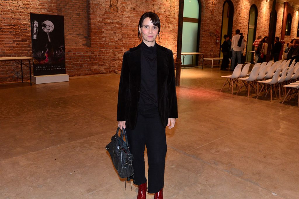 Débora Falabella também marcou presença no evento