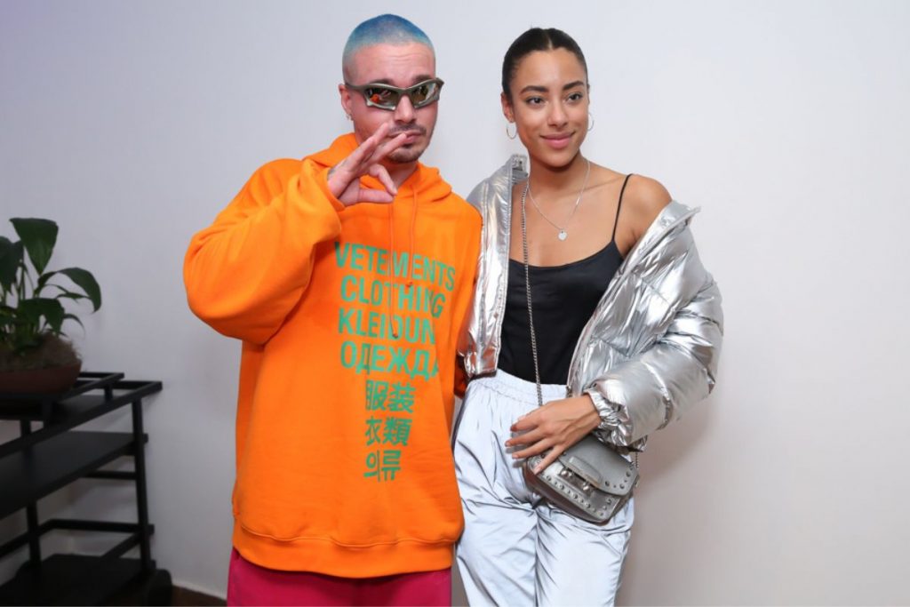 Yara Charry com J Balvin