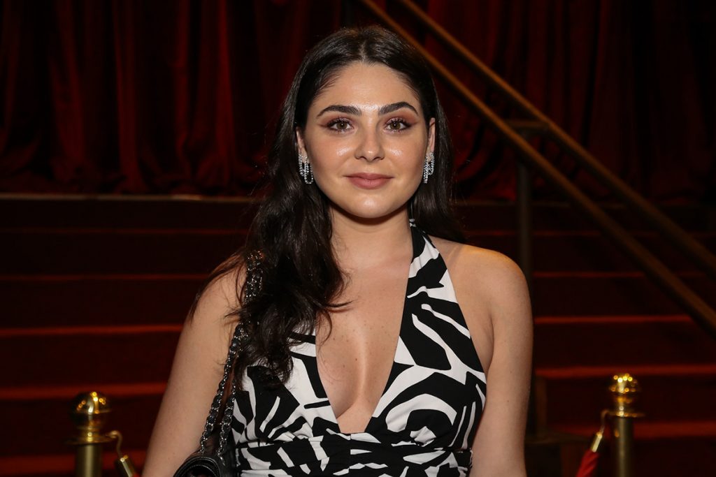 Marcela Barrozo também esteve presente