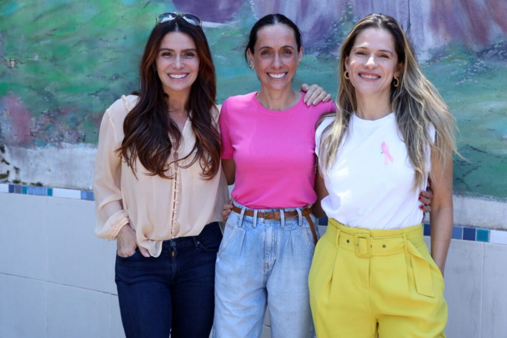 Giovanna Antonelli, a organizadora do evento e Ingrid Guimarães