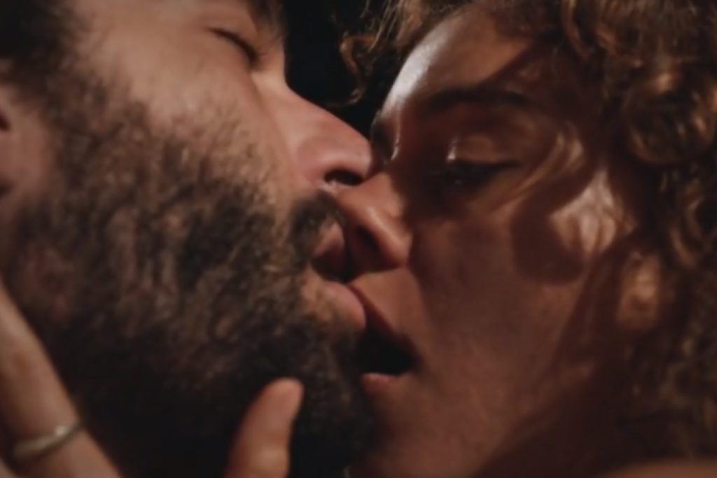 todas as flores cena de sexo