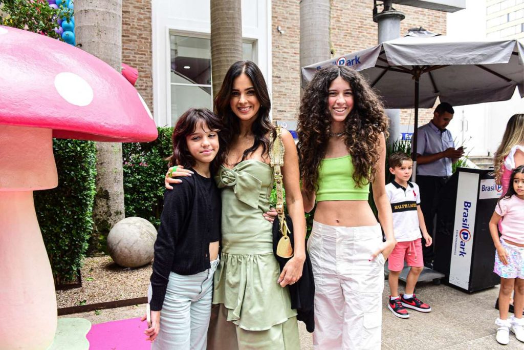 Vera Viel e as filhas