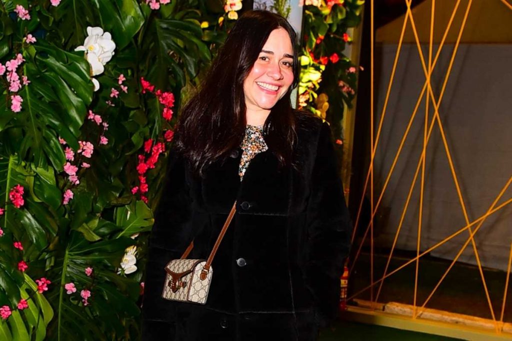 Alessandra Negrini curtindo o primeiro dia do primavera sound são paulo