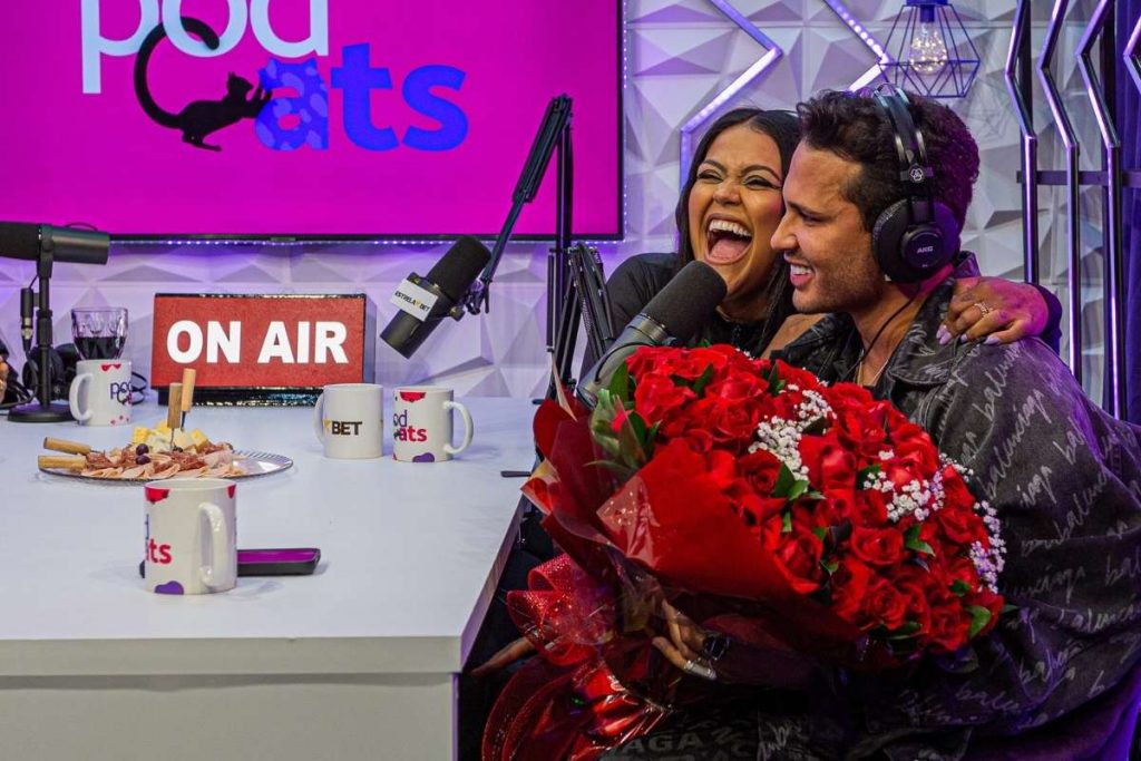 Lucas Guimarães ganhou flores de Carlinhos Maia