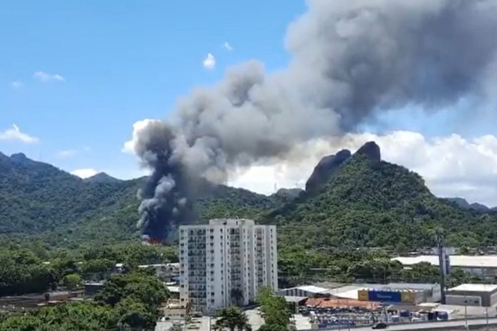 Incendio no projac