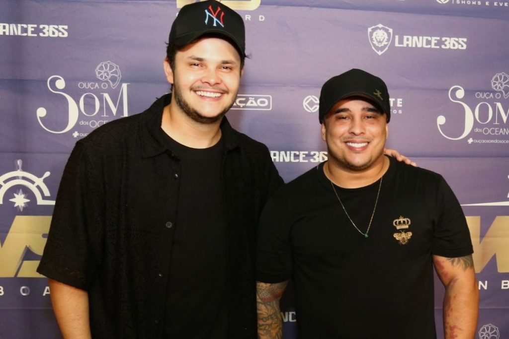 Matheus e Kauan no cruzeiro de Wesley Safadão