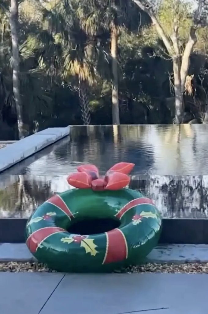 Decoração de Natal de Anitta nos EUA