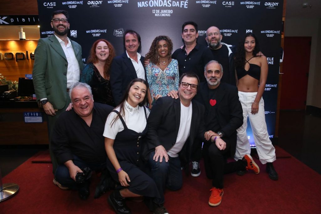 Elenco do filme Nas Ondas da Fé