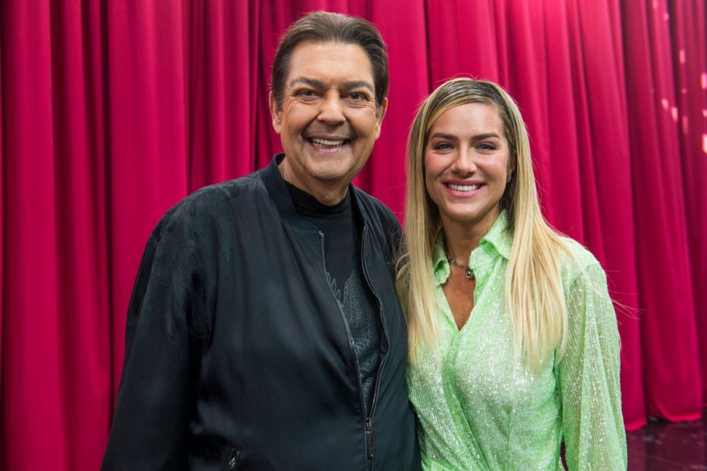 Faustão e Giovana Ewbank