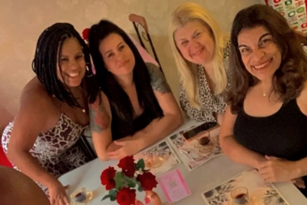 Janaína, Flávia Marinho, Val Góis e Ará Rocha