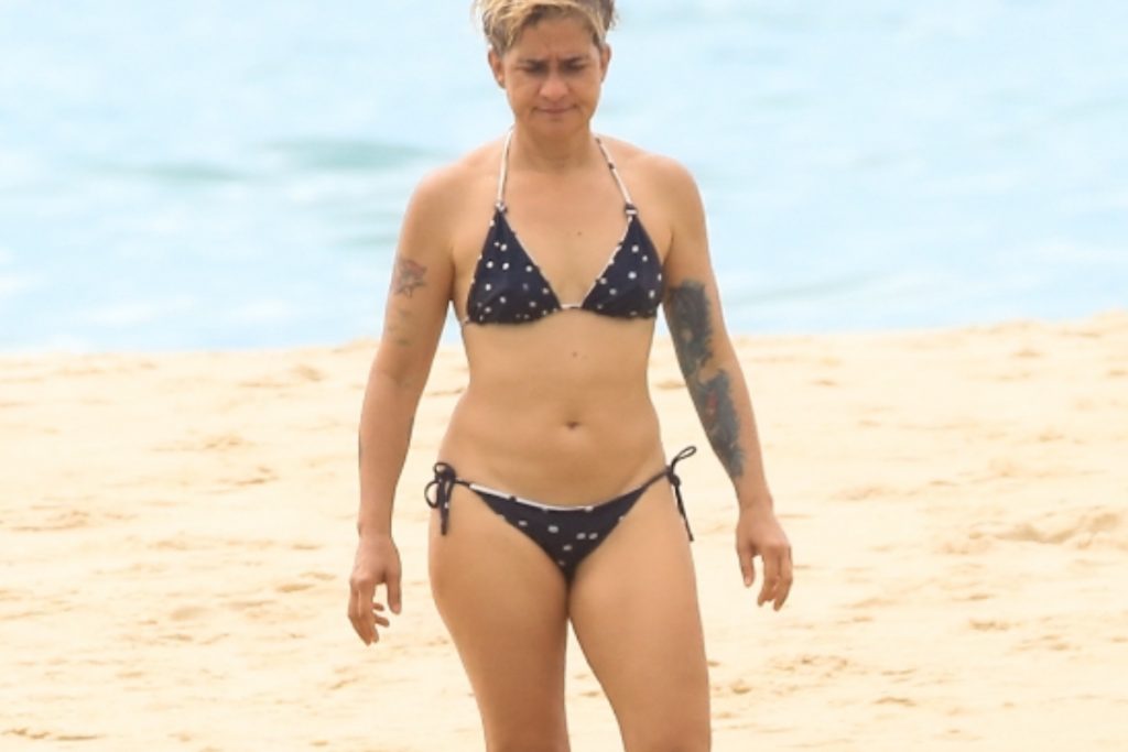 lan lanh e nanda costa